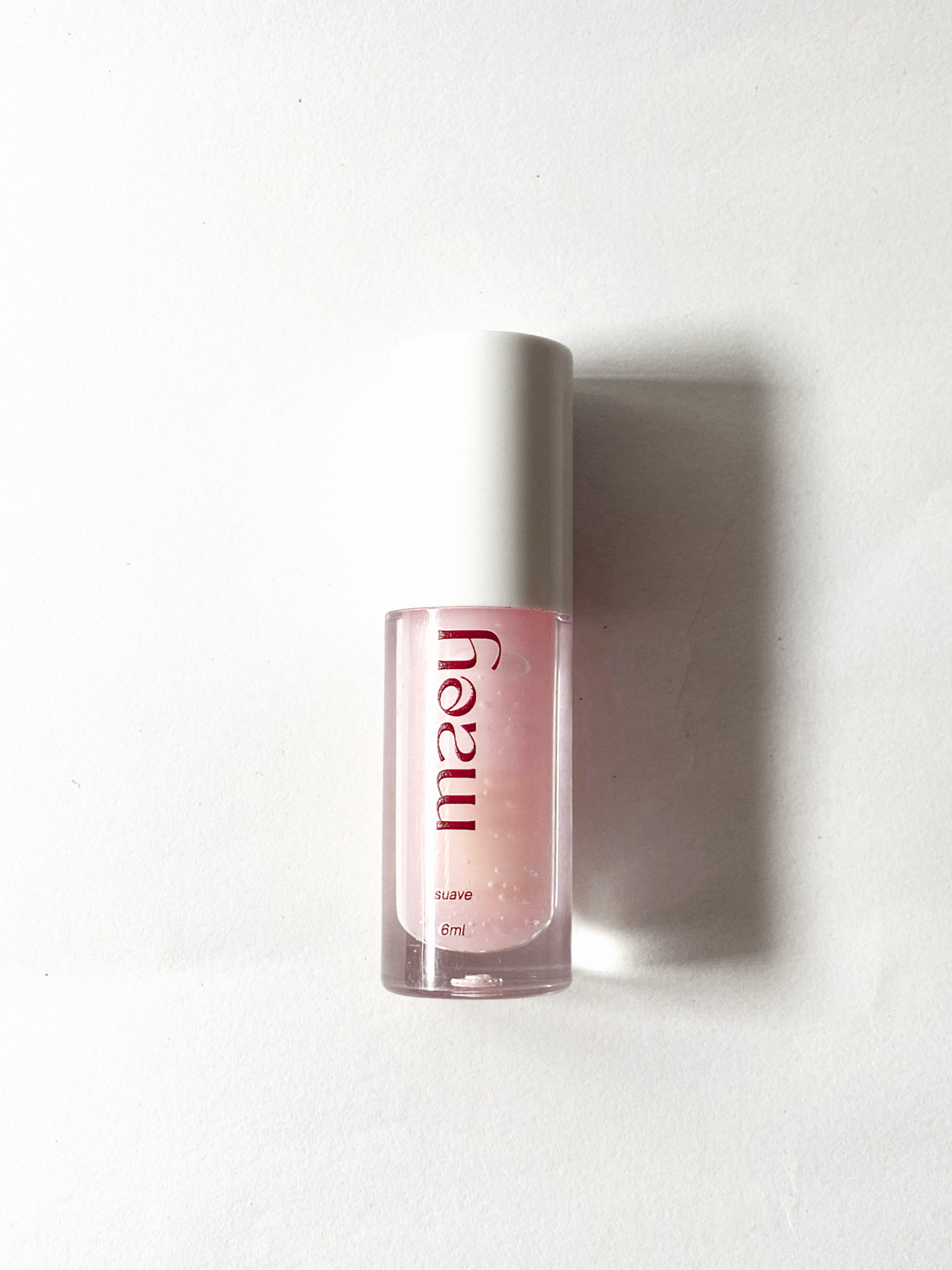 Suave Pink lip gloss - photographed by Haarun Taofeek for Maey lip gloss brand